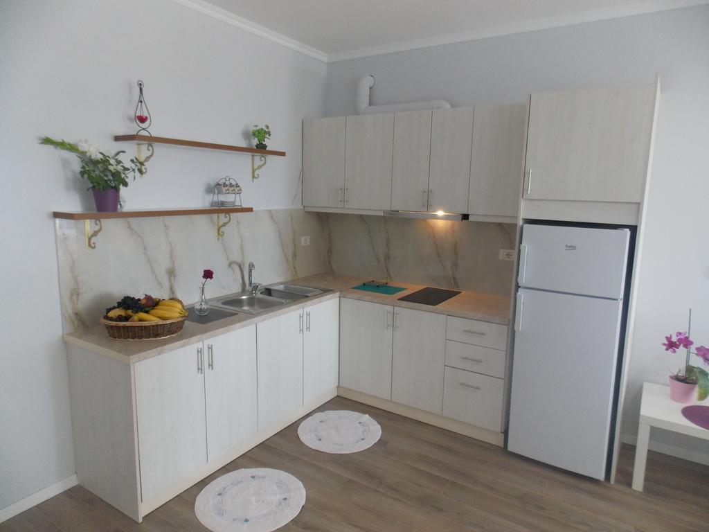 Amarilis Luxury Apartment Sarandë Exterior foto